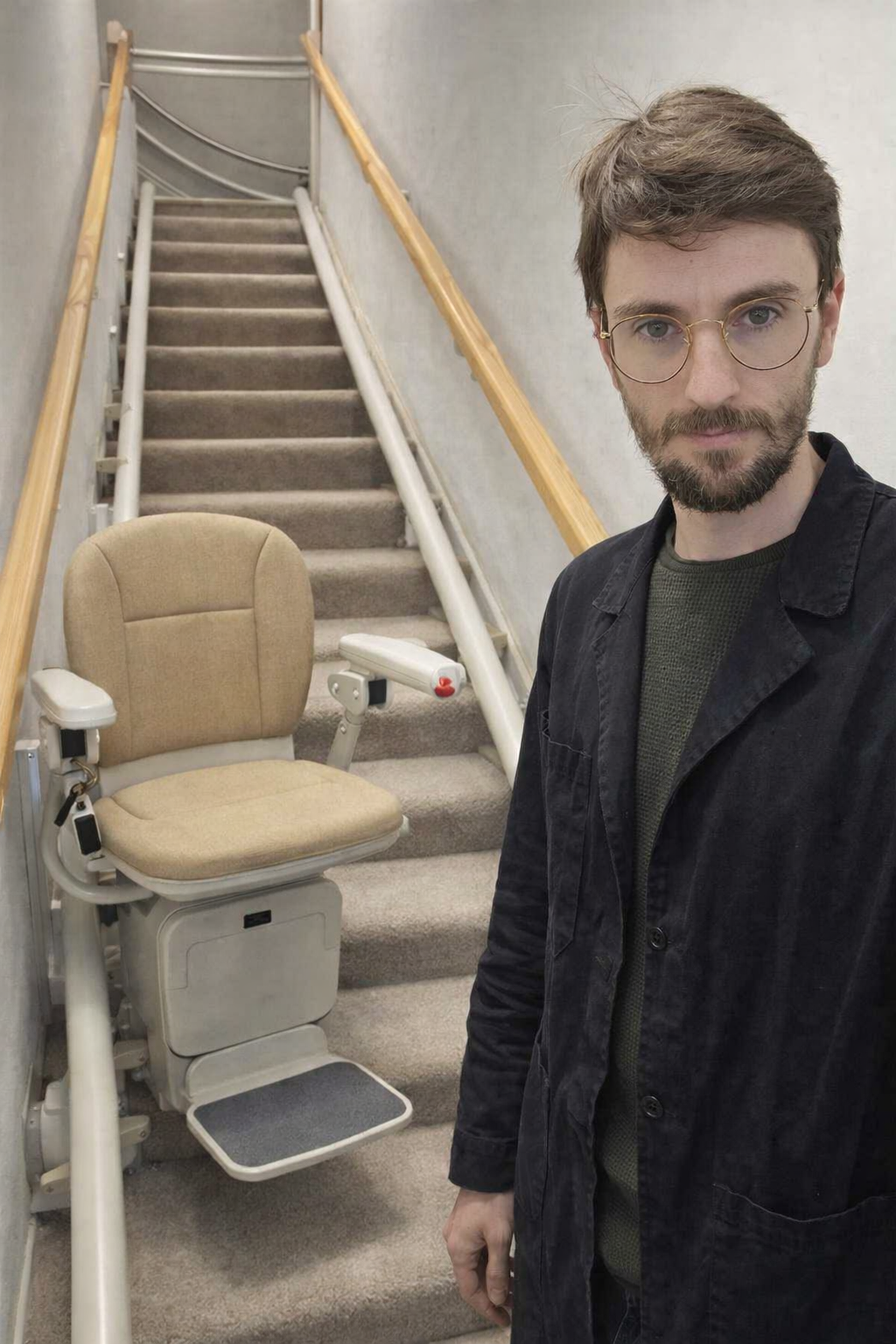 Montascale rettilineo per scale dritte - installazione professionale